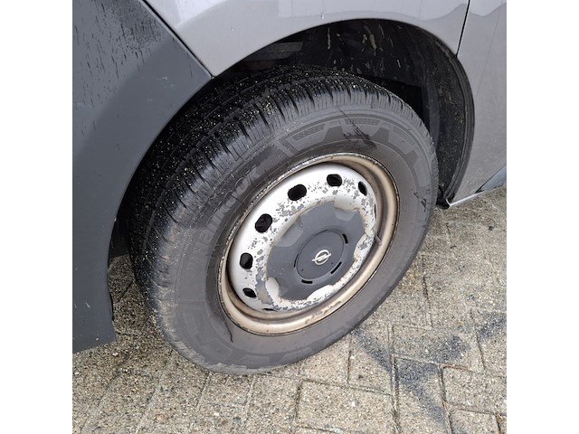 Personenbus opel - afbeelding 2 van  48