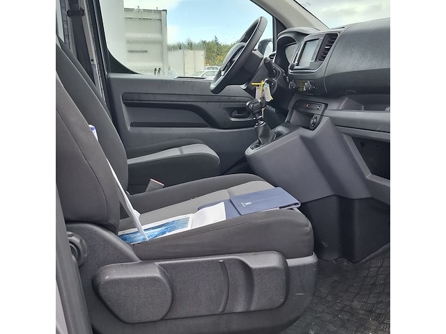 Personenbus, peugeot, expert traveller, 2019 - afbeelding 33 van  47