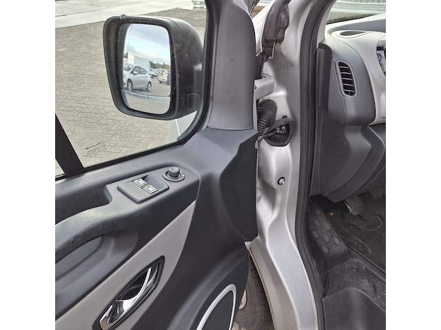 Personenbus, renault, trafic, 2016 - afbeelding 17 van  49