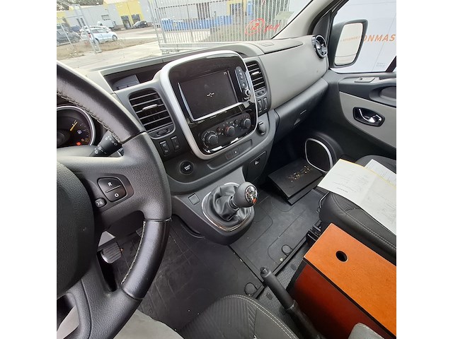 Personenbus, renault, trafic, 2016 - afbeelding 26 van  49