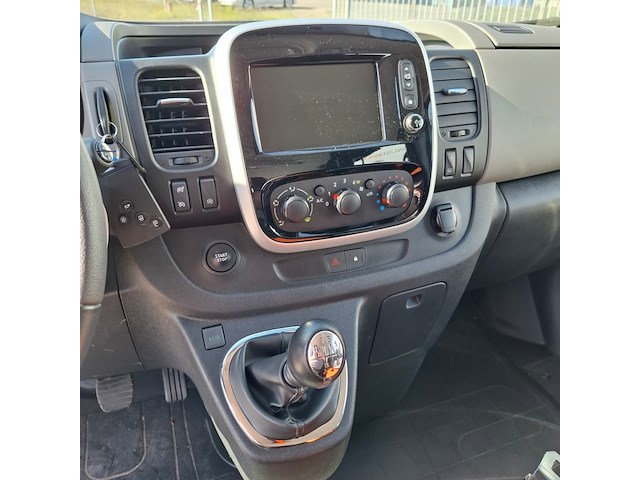 Personenbus, renault, trafic passenger - afbeelding 7 van  31