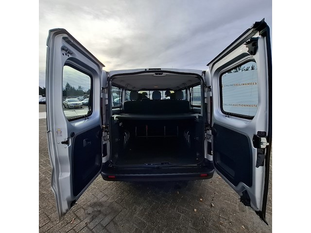 Personenbus, renault, trafic - afbeelding 28 van  45