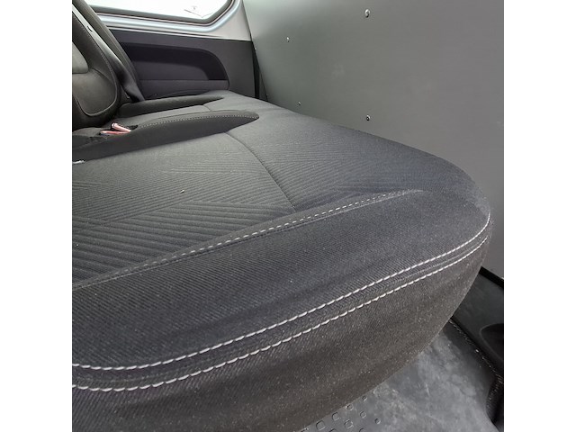 Personenbus, renault, trafic - afbeelding 32 van  45