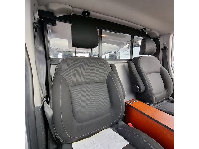 Personenbus, renault, trafic - afbeelding 36 van  45