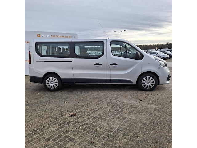Personenbus, renault, trafic - afbeelding 34 van  45