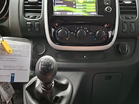 Personenbus, renault, trafic - afbeelding 10 van  27