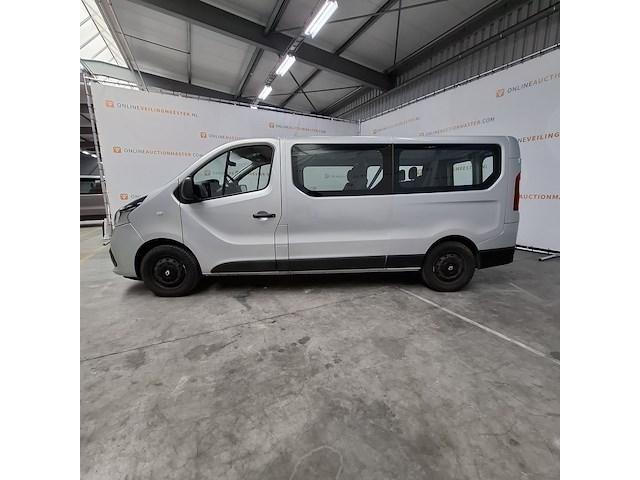 Personenbus, renault, trafic - afbeelding 26 van  27