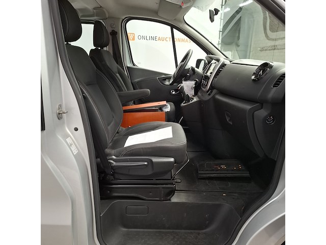 Personenbus, renault, trafic - afbeelding 14 van  30