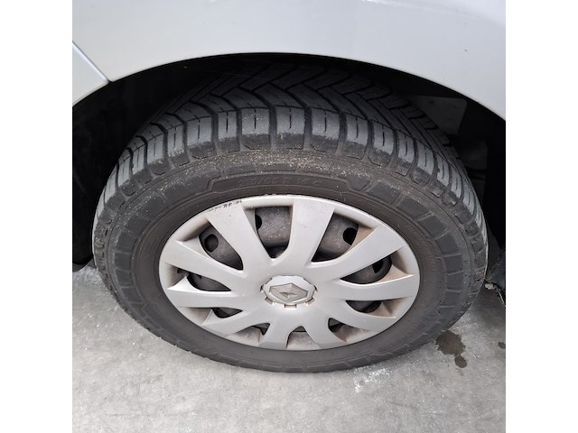 Personenbus, renault, trafic - afbeelding 30 van  30