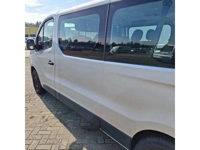 Personenbus, renault, trafic - afbeelding 5 van  75