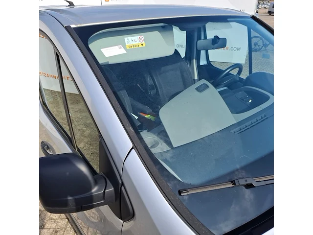 Personenbus, renault, trafic - afbeelding 26 van  75