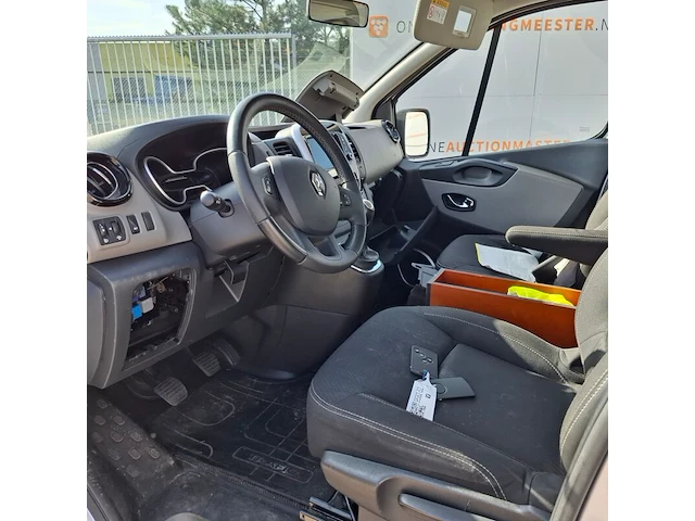 Personenbus, renault, trafic - afbeelding 32 van  75