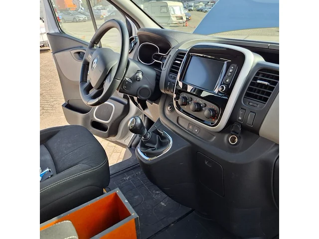 Personenbus, renault, trafic - afbeelding 55 van  75