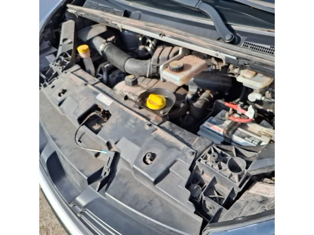 Personenbus, renault, trafic - afbeelding 65 van  75