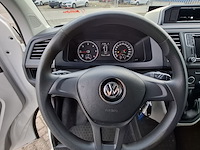 Personenbus, volkswagen, transporter 4 motion - afbeelding 25 van  43