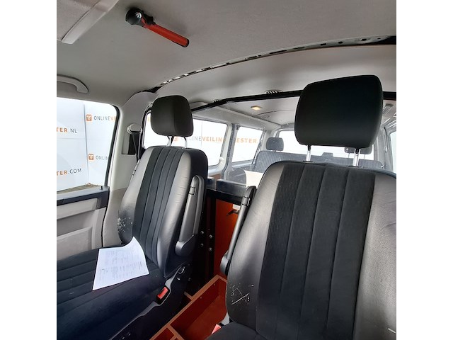 Personenbus, volkswagen, transporter 4 motion - afbeelding 32 van  43