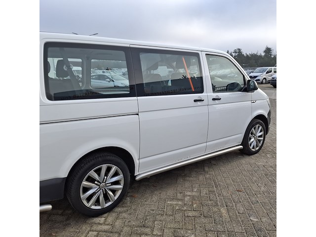 Personenbus, volkswagen, transporter 4 motion - afbeelding 39 van  43