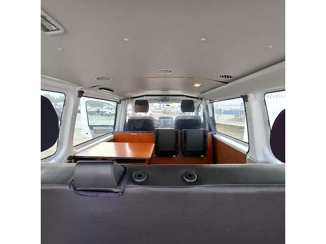 Personenbus, volkswagen, transporter 4 motion - afbeelding 29 van  43