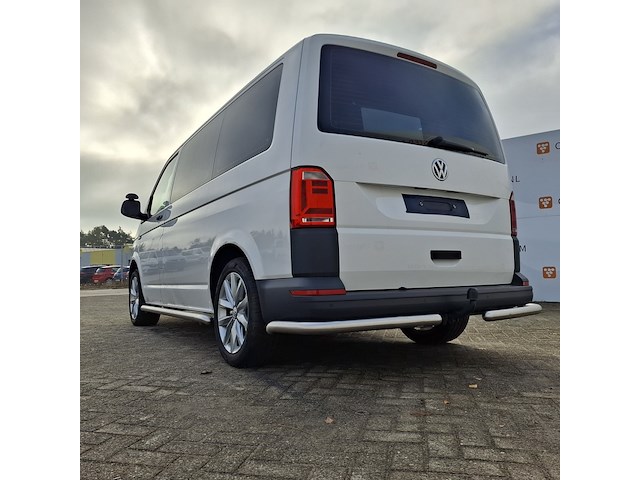 Personenbus, volkswagen, transporter - afbeelding 8 van  48