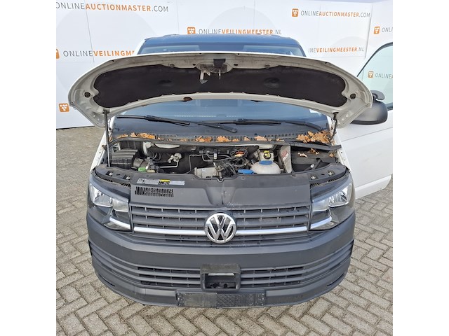 Personenbus, volkswagen, transporter - afbeelding 9 van  48