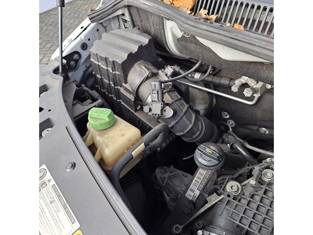 Personenbus, volkswagen, transporter - afbeelding 14 van  48