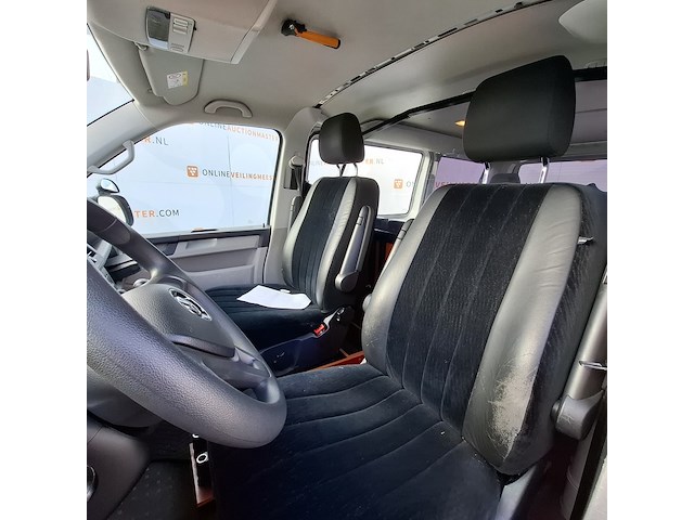 Personenbus, volkswagen, transporter - afbeelding 17 van  48