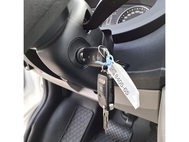 Personenbus, volkswagen, transporter - afbeelding 21 van  48