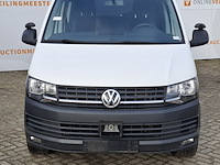 Personenbus, volkswagen, transporter - afbeelding 12 van  48