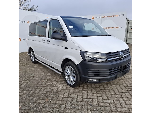 Personenbus, volkswagen, transporter - afbeelding 23 van  48