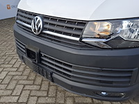 Personenbus, volkswagen, transporter - afbeelding 39 van  48