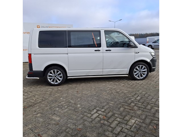 Personenbus, volkswagen, transporter - afbeelding 34 van  48
