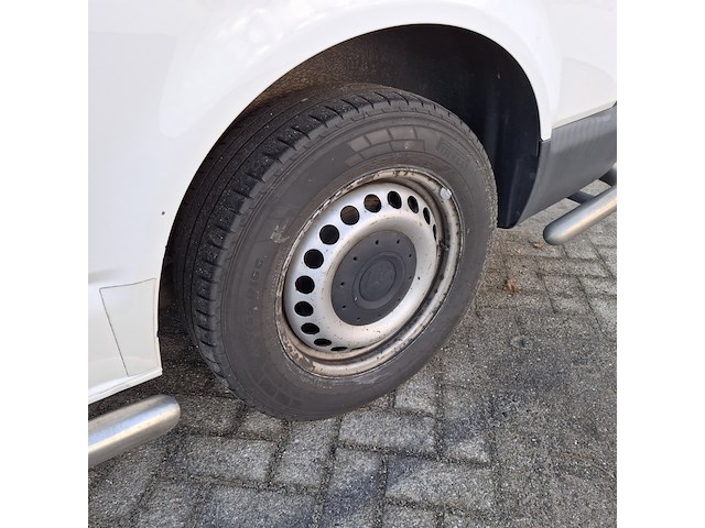 Personenbus, volkswagen, transporter - afbeelding 3 van  51