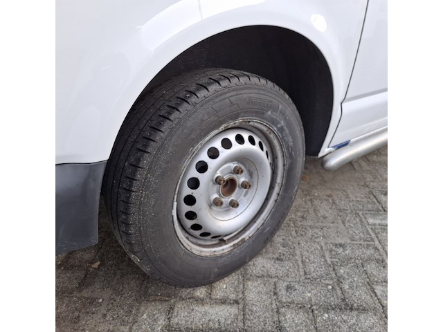 Personenbus, volkswagen, transporter - afbeelding 4 van  51