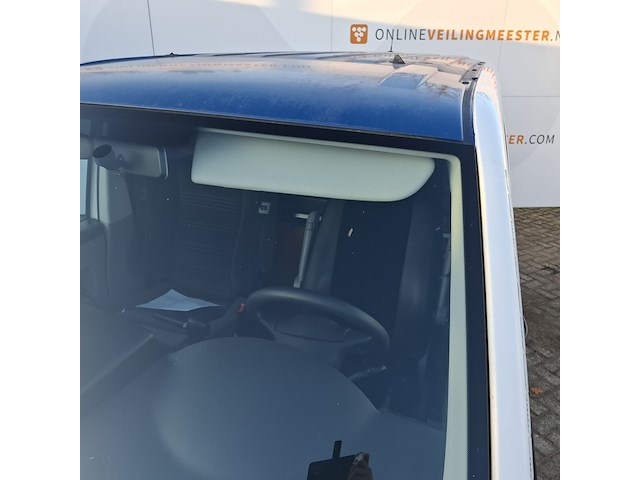 Personenbus, volkswagen, transporter - afbeelding 6 van  51