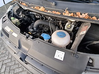 Personenbus, volkswagen, transporter - afbeelding 10 van  51