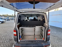 Personenbus, volkswagen, transporter - afbeelding 27 van  51