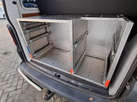 Personenbus, volkswagen, transporter - afbeelding 28 van  51