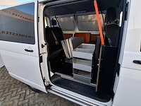 Personenbus, volkswagen, transporter - afbeelding 30 van  51
