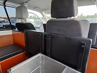 Personenbus, volkswagen, transporter - afbeelding 32 van  51