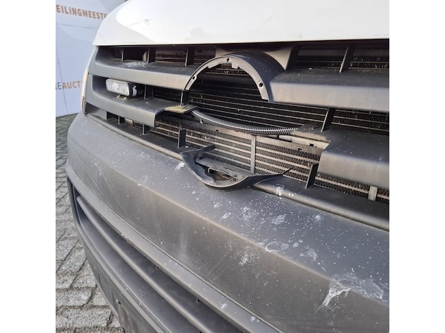 Personenbus, volkswagen, transporter - afbeelding 39 van  51