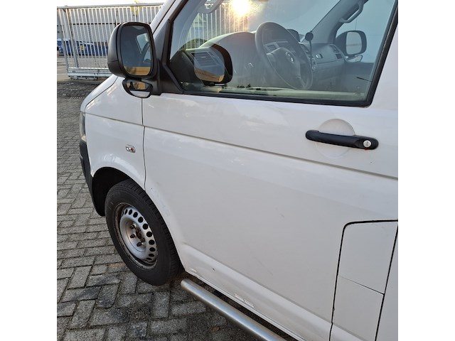 Personenbus, volkswagen, transporter - afbeelding 50 van  51