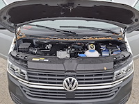 Personenbus, volkswagen, transporter - afbeelding 16 van  33