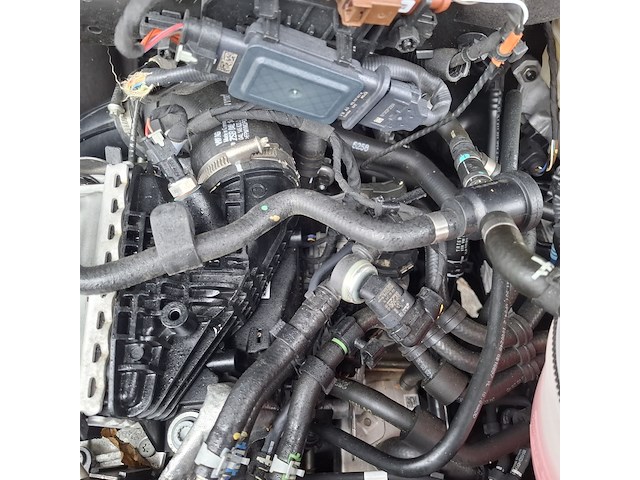 Personenbus, volkswagen, transporter - afbeelding 20 van  33