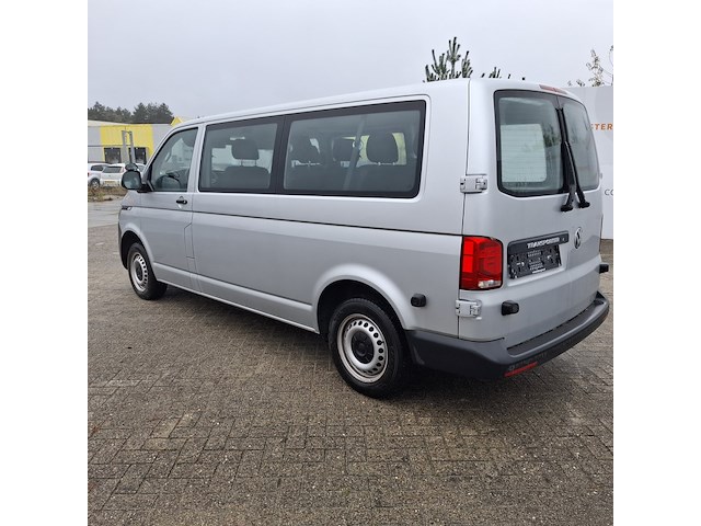 Personenbus, volkswagen, transporter - afbeelding 32 van  33