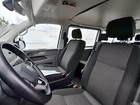 Personenbus, volkswagen, transporter - afbeelding 11 van  33