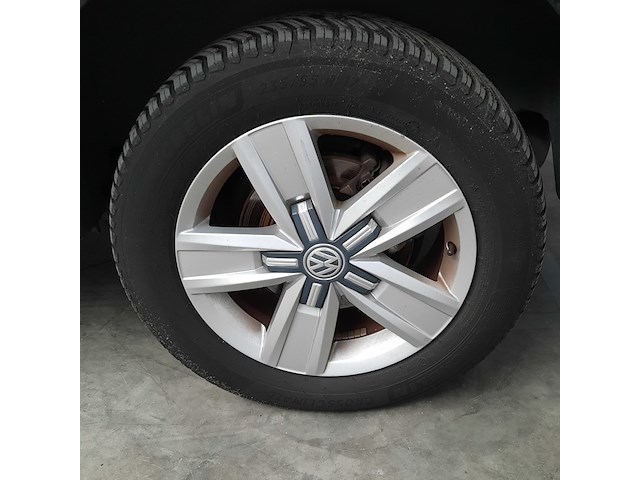 Personenbus, volkswagen, transporter - afbeelding 6 van  42