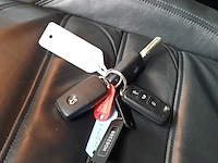 Personenbus, volkswagen, transporter - afbeelding 16 van  42