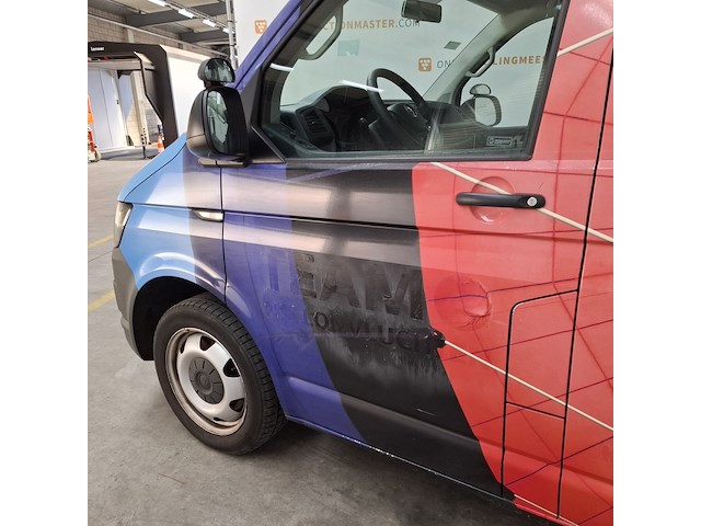 Personenbus, volkswagen, transporter - afbeelding 3 van  53