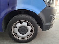 Personenbus, volkswagen, transporter - afbeelding 10 van  53