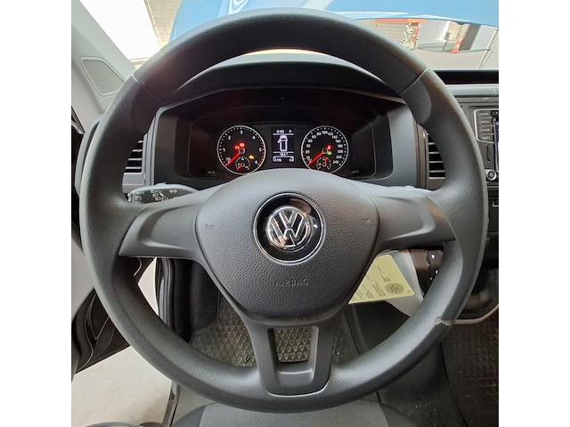 Personenbus, volkswagen, transporter - afbeelding 22 van  53